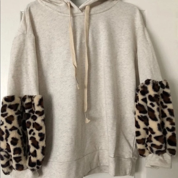 POL HOODIE CHEETAH SLEEVES S - Picture 3 of 8